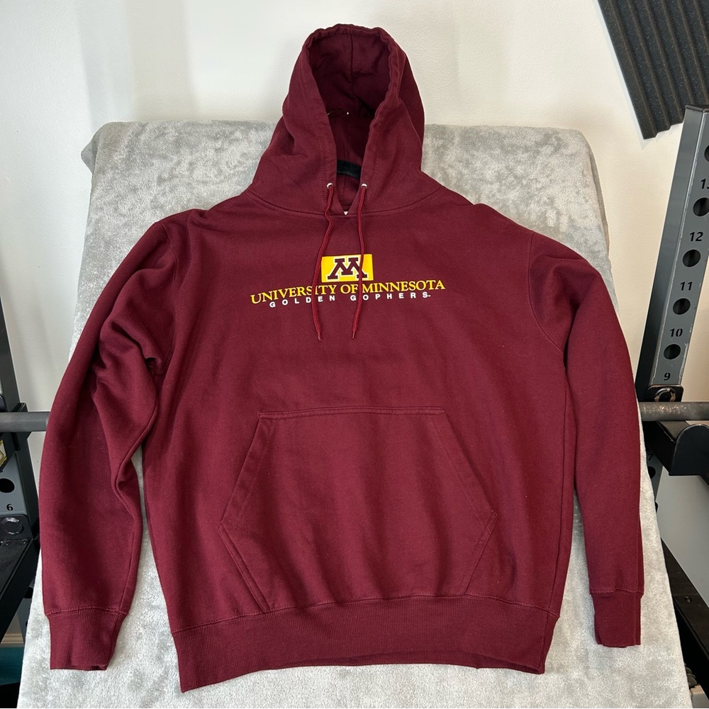 Minnesota Gophers Hoodie Champion Embroidered Hooded Sweatshirt Men’s Size XL